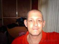 senior-chatroom.com Andrewb