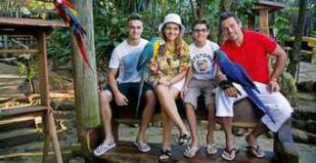 caras.uol.com.br Baricelli