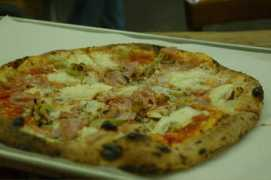 anatomyofadinnerparty.com Capricciosa