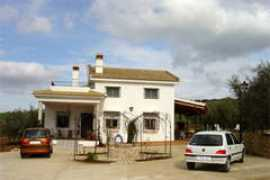 tranquilvillas.net Carpia