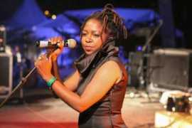 Chiwoniso