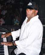 latinpulsemusic.com Lazarito