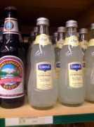 inthenowweddings.com Lorina