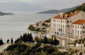 thefullwiki.org Neum