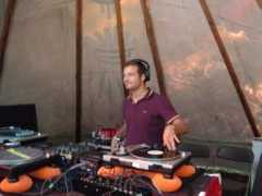 groovetrackers.com Onario