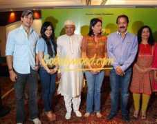 gobollywood.com Poplai