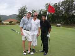 anyonefortee.com Rakhita