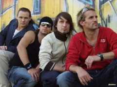 zeneszoveg.hu United